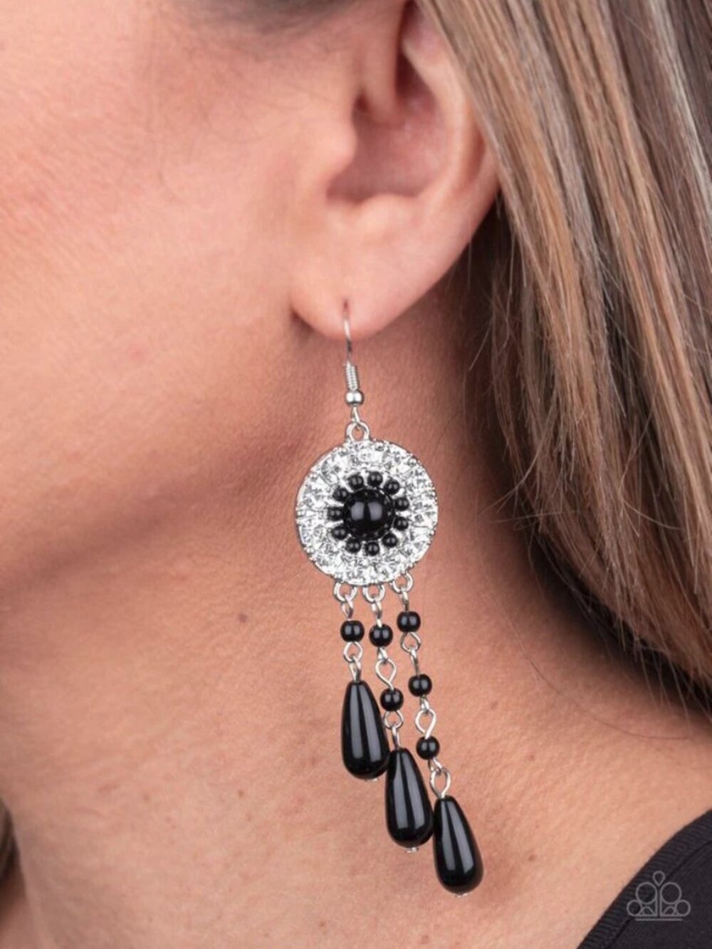 Paparazzi Jewelry Accessories - Dreams Can Come True - Black Earrings - Vintage
